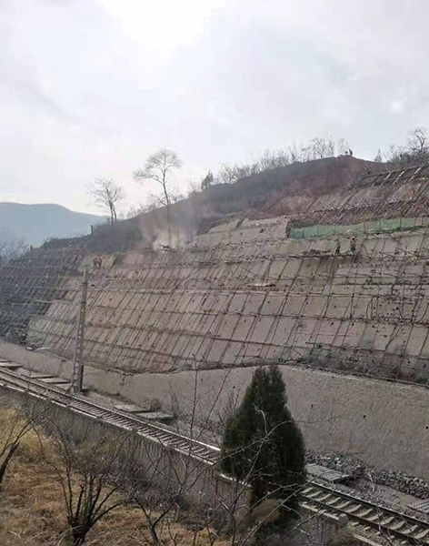 鹤壁山城区土钉墙